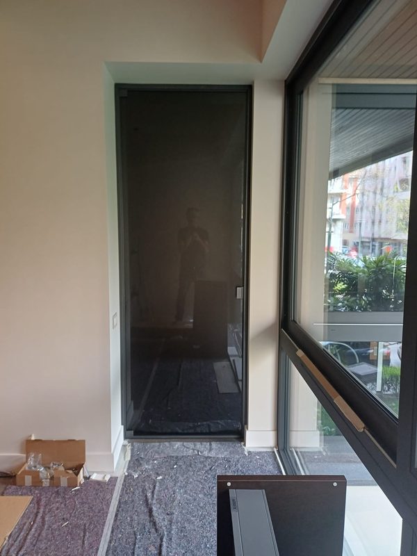 Vetrata scorrevole o porta interna in vetro - Vetreria Allais Torino