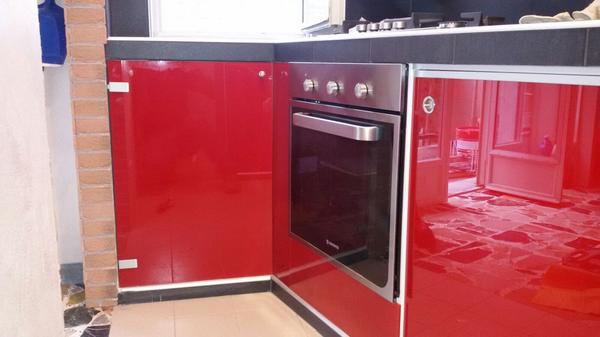 Rivestimento parete in vetro - Vetreria Allais Torino