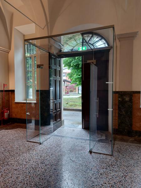 Vetrata scorrevole o porta interna in vetro - Vetreria Allais Torino