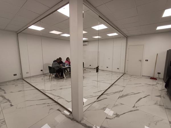 Vetrata scorrevole o porta interna in vetro - Vetreria Allais Torino