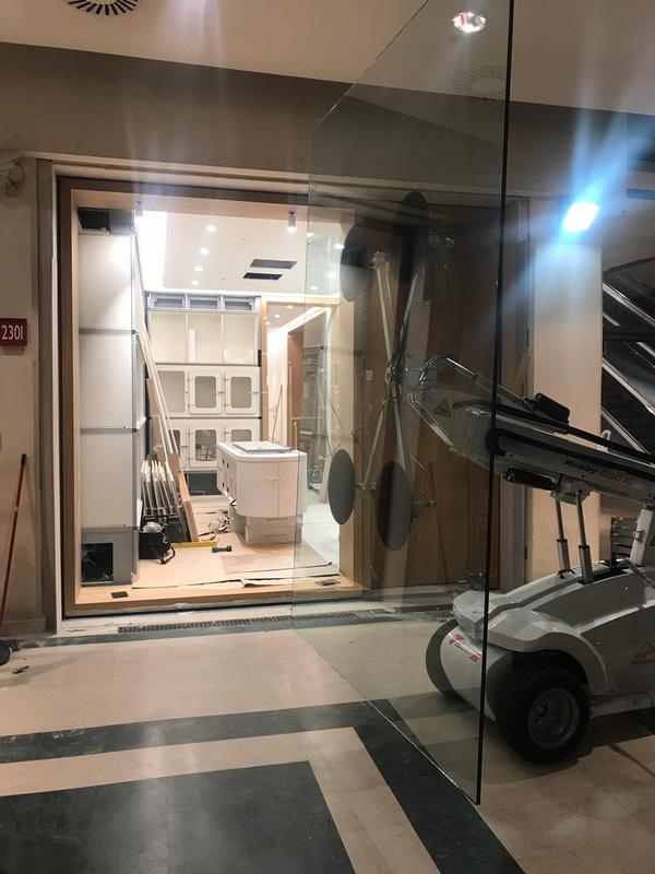 Vetrata scorrevole o porta interna in vetro - Vetreria Allais Torino
